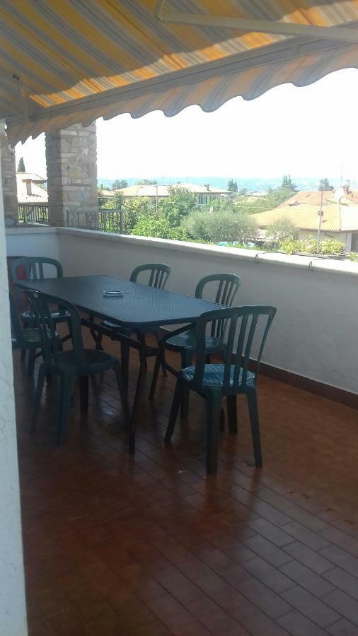 Apartament Casa Vacanze Niko Ap Cir Cni00247 Sirmione Eksteriør bilde