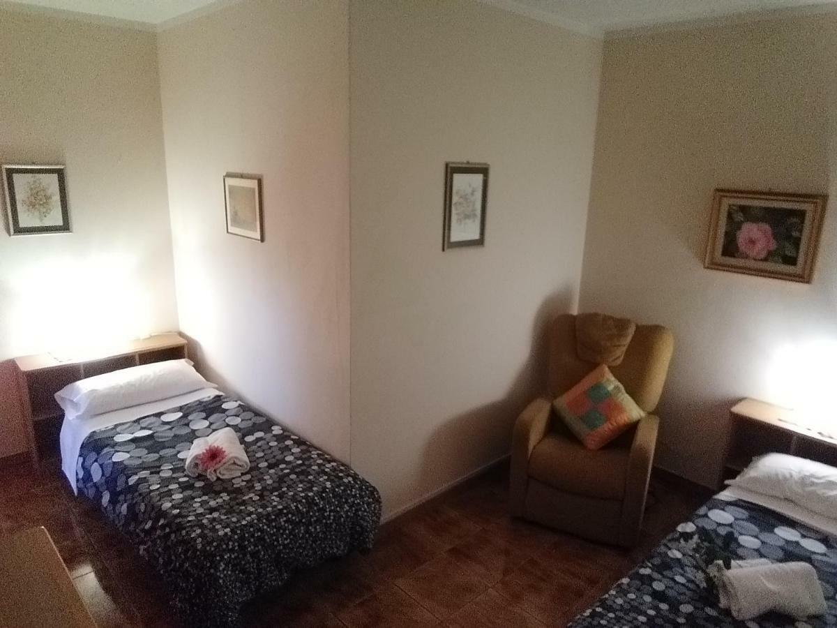 Apartament Casa Vacanze Niko Ap Cir Cni00247 Sirmione Eksteriør bilde